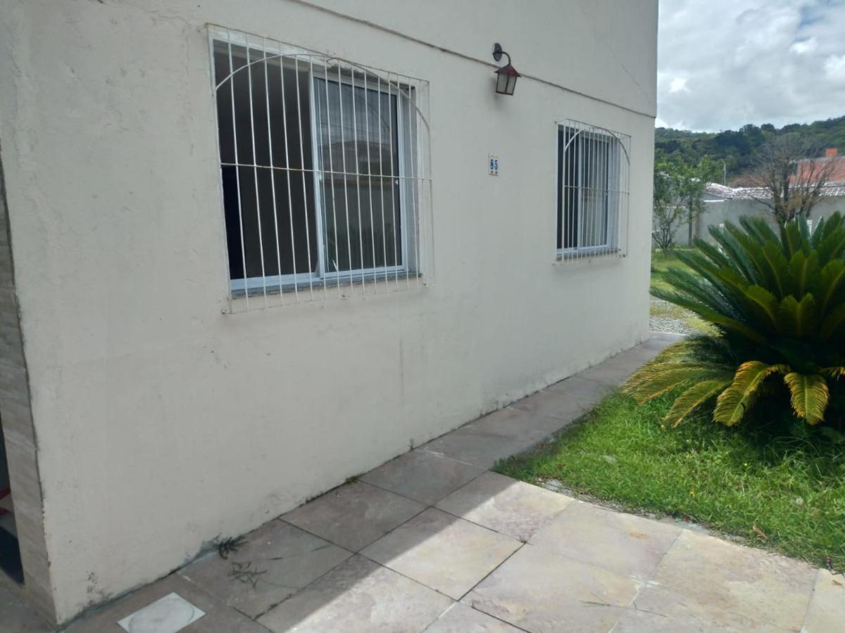 Casa Agradavel Em Camboriu Com Estacionamento No Patio Villa Exterior photo